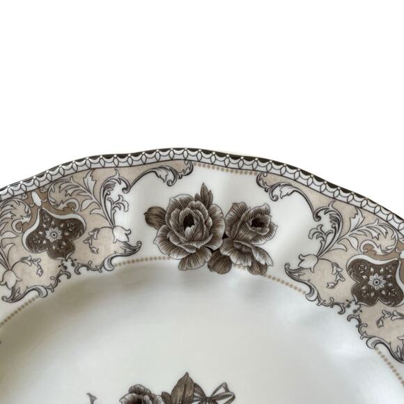 4pc Palate & Plate Victorian BROWN Rose Floral 10.5" Dinner Plates Scalloped New - Picture 3 of 15